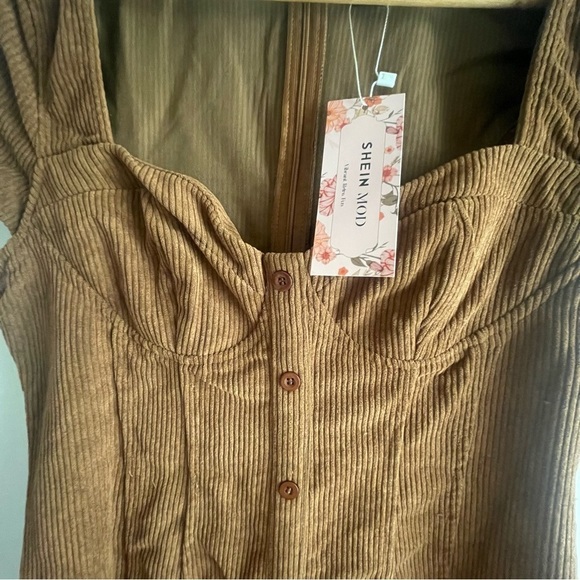 SHEIN sweetheart neck button up dress - Picture 3 of 5